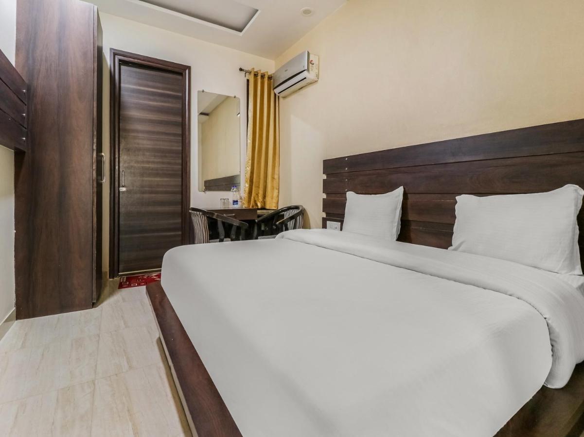 Oyo 1977 Hotel Grand Galaxy Amritsar Exterior foto